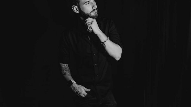 Voyage-Ink-Studio-Mobile-Tattoo-Shop-08