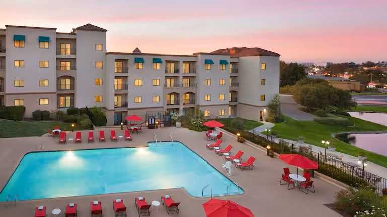 Embassy-Suites-Temecula-Valley-Wine-Country