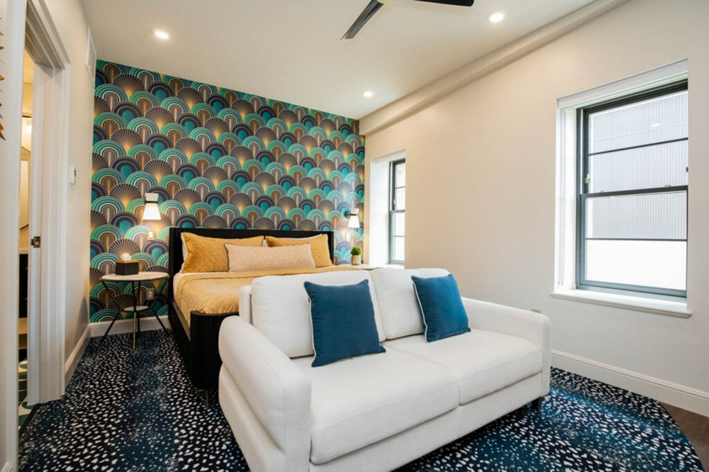 The-Star-on-Spring-Deluxe-Adjoining-Room-9-Queen-Sofa-Bed-and-King-Bed-2