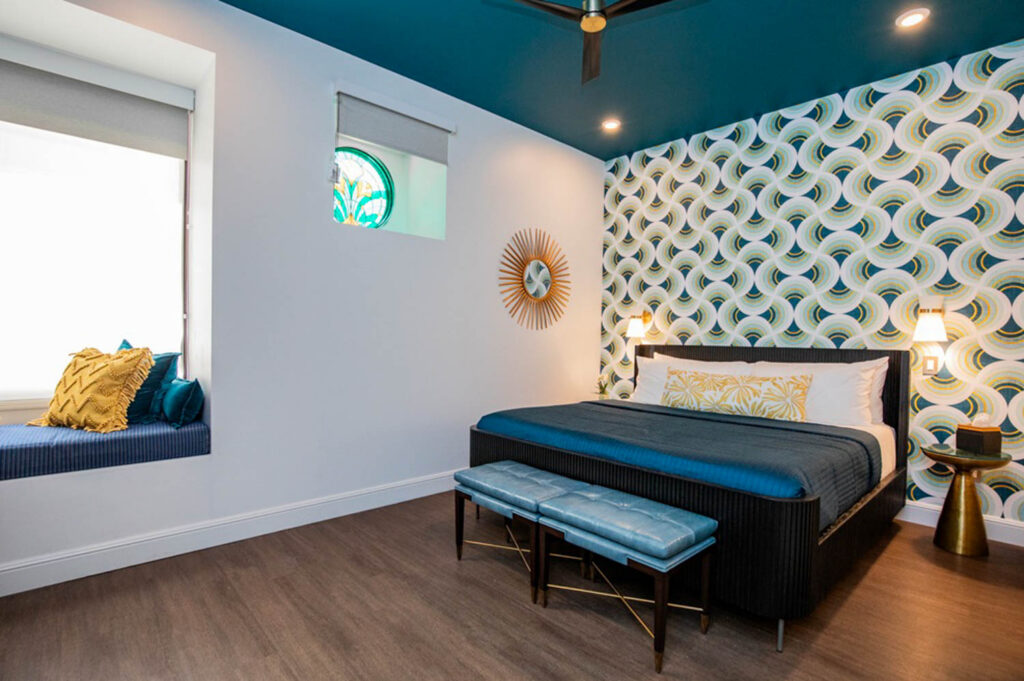 The-Star-on-Spring-Standard-Room-2-Bed-1-2