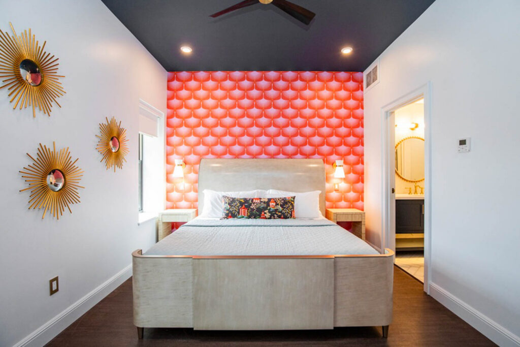 The-Star-on-Spring-Standard-Room-5-Bed-Front-2-2